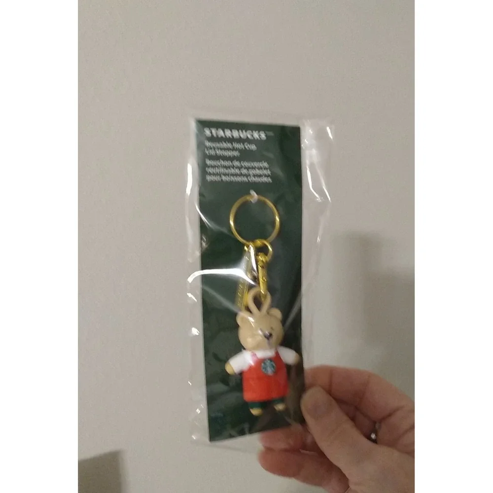 Starbucks Holiday Collection 2025 Bearista Lid Stopper Bear Keychain NWT Red